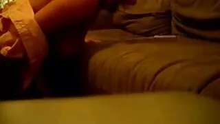 একক অতৃপ্ত স্বর্ণকেশ ...