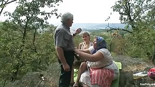 লুট এবং শৃঙ্গাকার শ্ ...