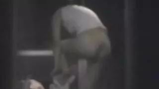 লস্টি ফর্সা কেশবিশিষ ...
