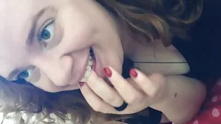 কমনীয় শ্যামাঙ্গিনী  ...