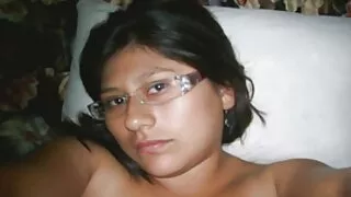 অপ্রতিরোধ্য শ্যামাঙ্ ...