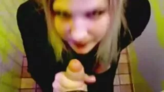 পাতলা dildo ক্ষুধার্ ...